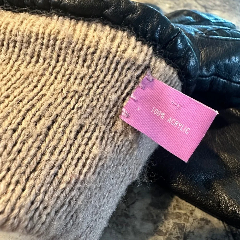 Women's Black Leather Gloves Knit Lined Mid Length Sz 8 Cozy Lightweight Winter